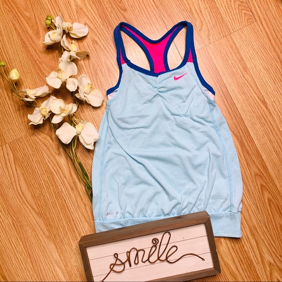 Nike Other - Nike Girls Active Top with Built in Self Bra S